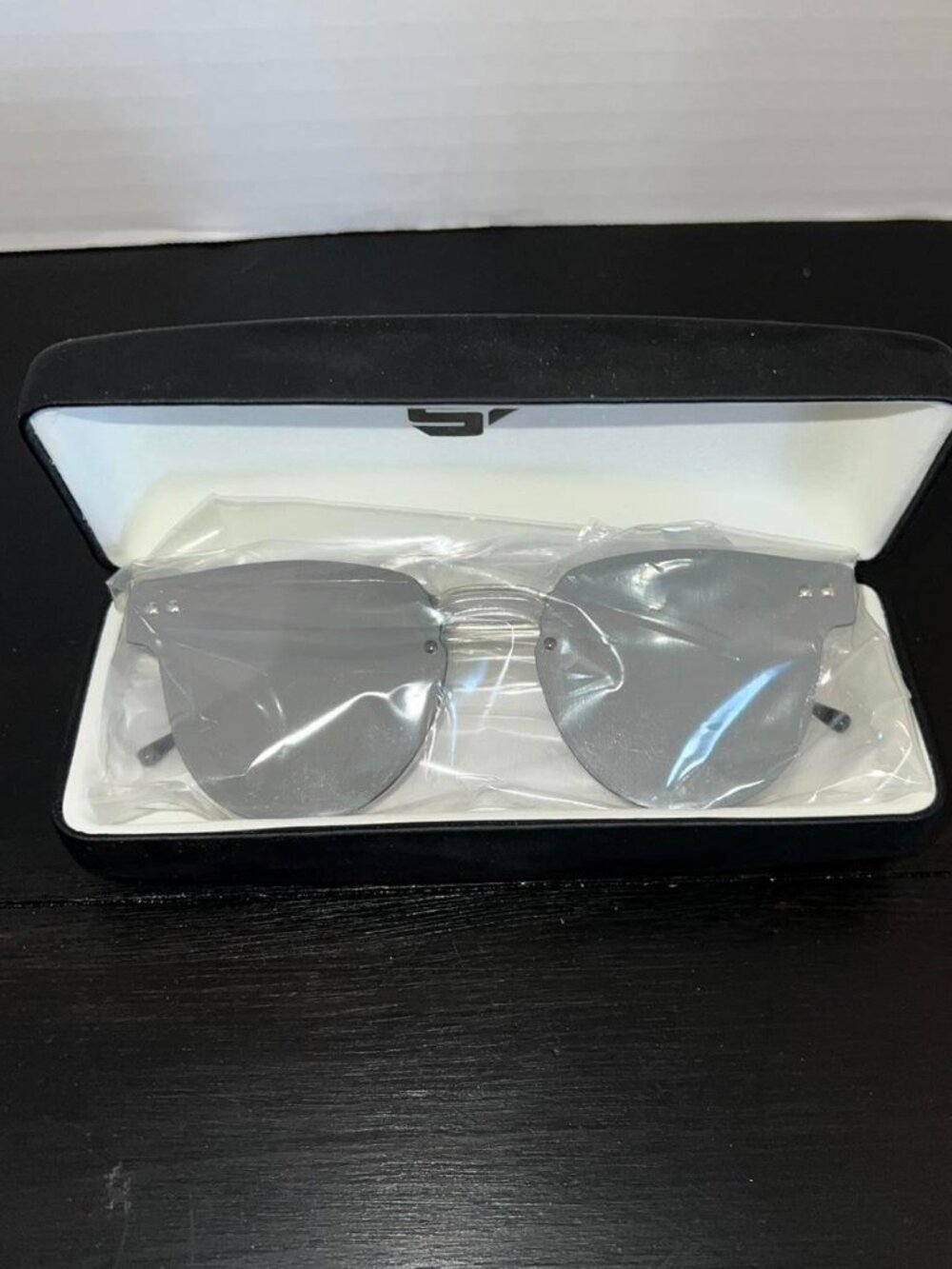 Spitfire Mirror Silver Sunglasses – Brand New w/Packing - Picture 3 of 6
